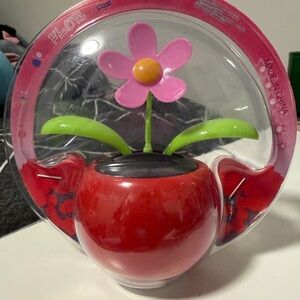 Solar-Powered Dancing Flower Pot - Red and Pink